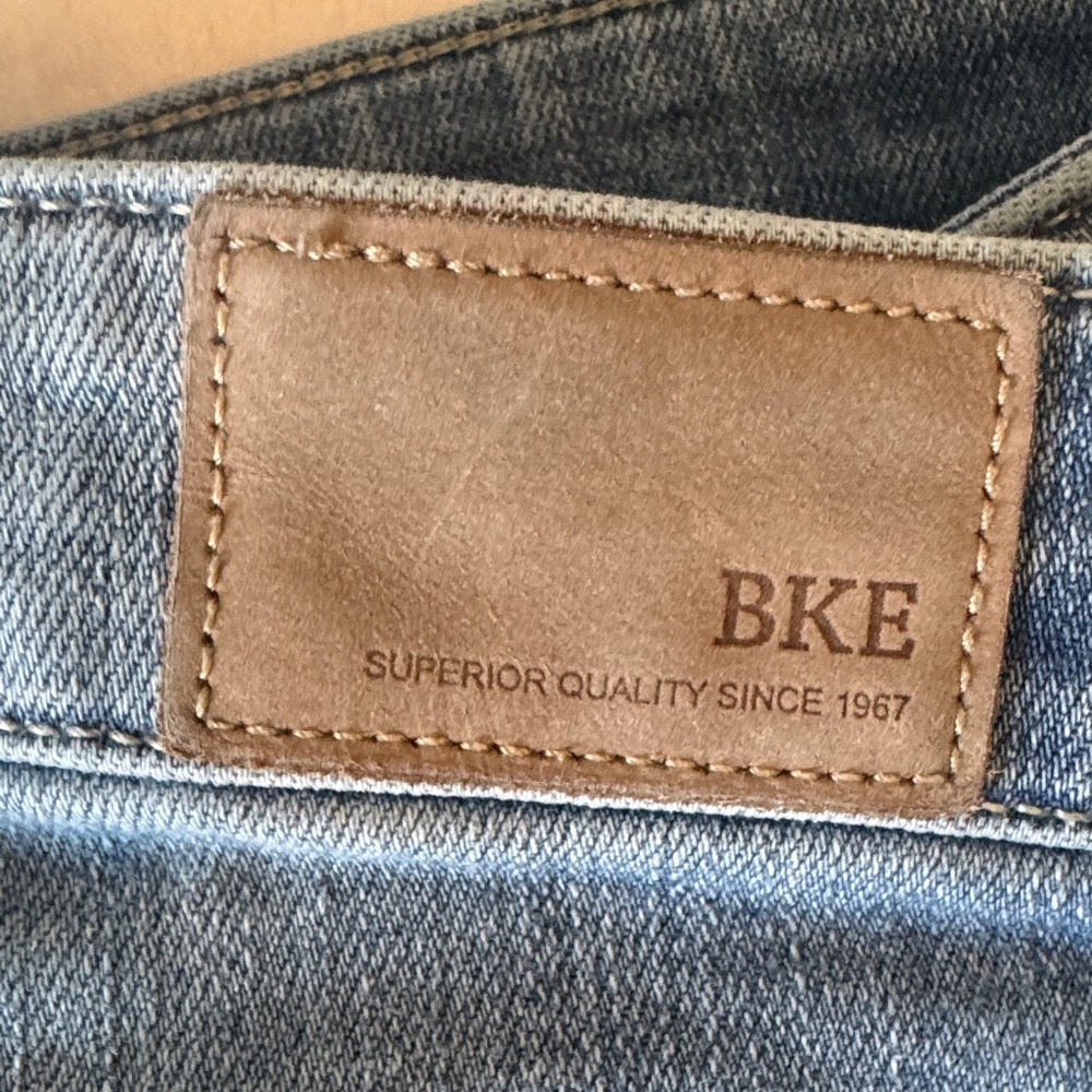 BKE Payton Mid-Rise Skinny Jeans in Light Blue Denim Size: 28x29.5 - Picture 4 of 8